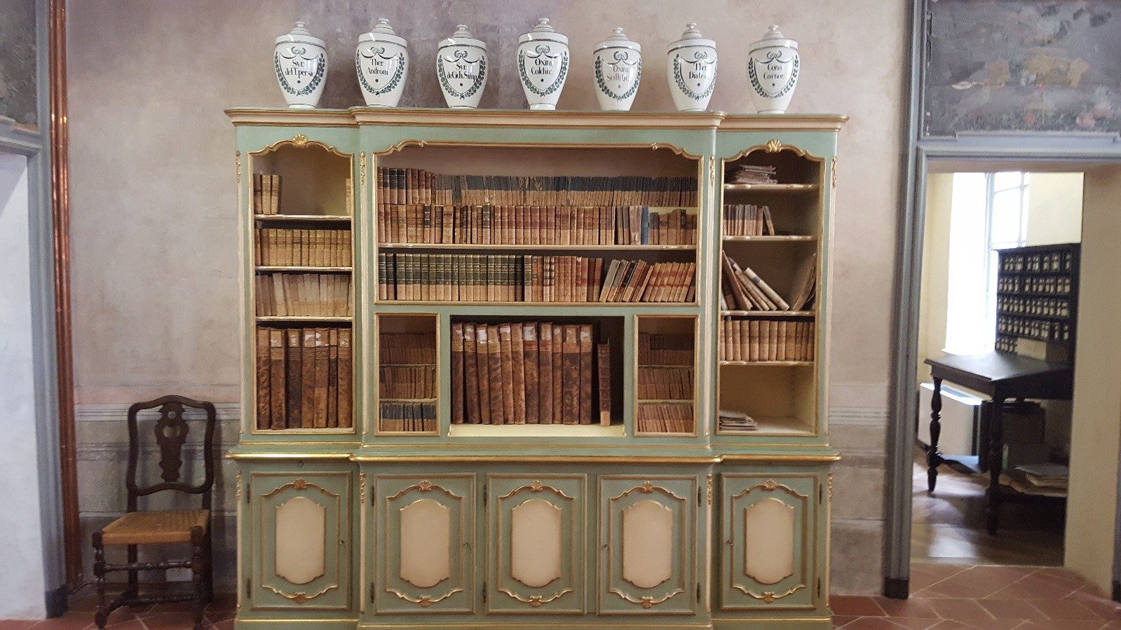 Historical Section of the Public Library Sacharov in Saluzzo - 01.jpg